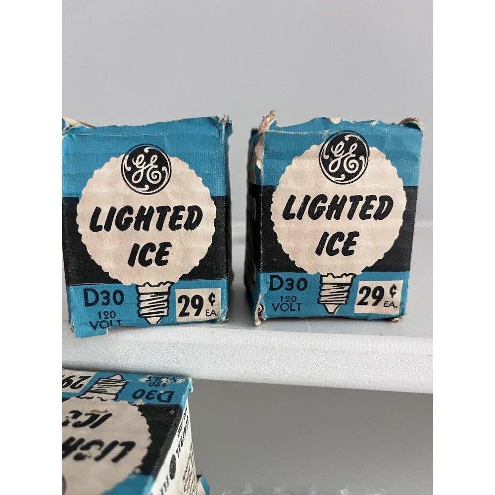 VTG 8 GE Lighted Ice Christmas Lights Bulbs Frosted Sugar Snowballs Red Yellow